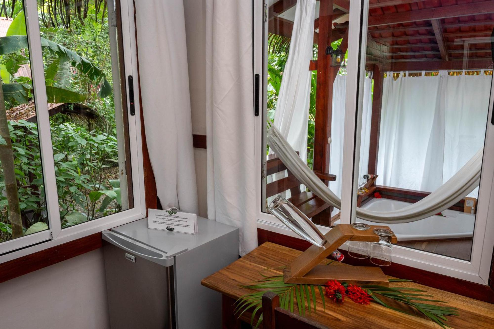 Namuwoki Lodge Puerto Viejo de Talamanca Eksteriør billede